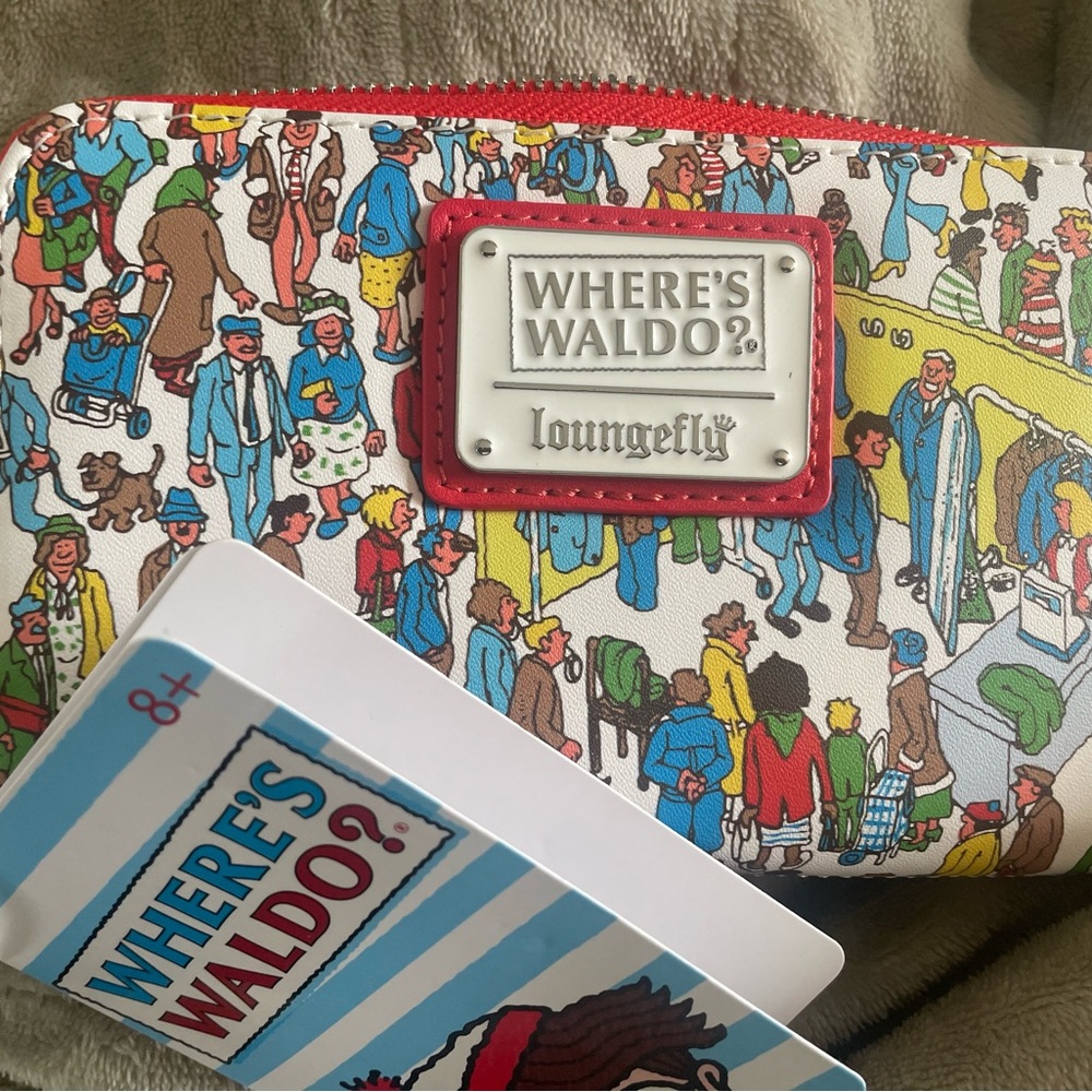 Loungefly Where's Waldo? Multicolor Zip Wallet